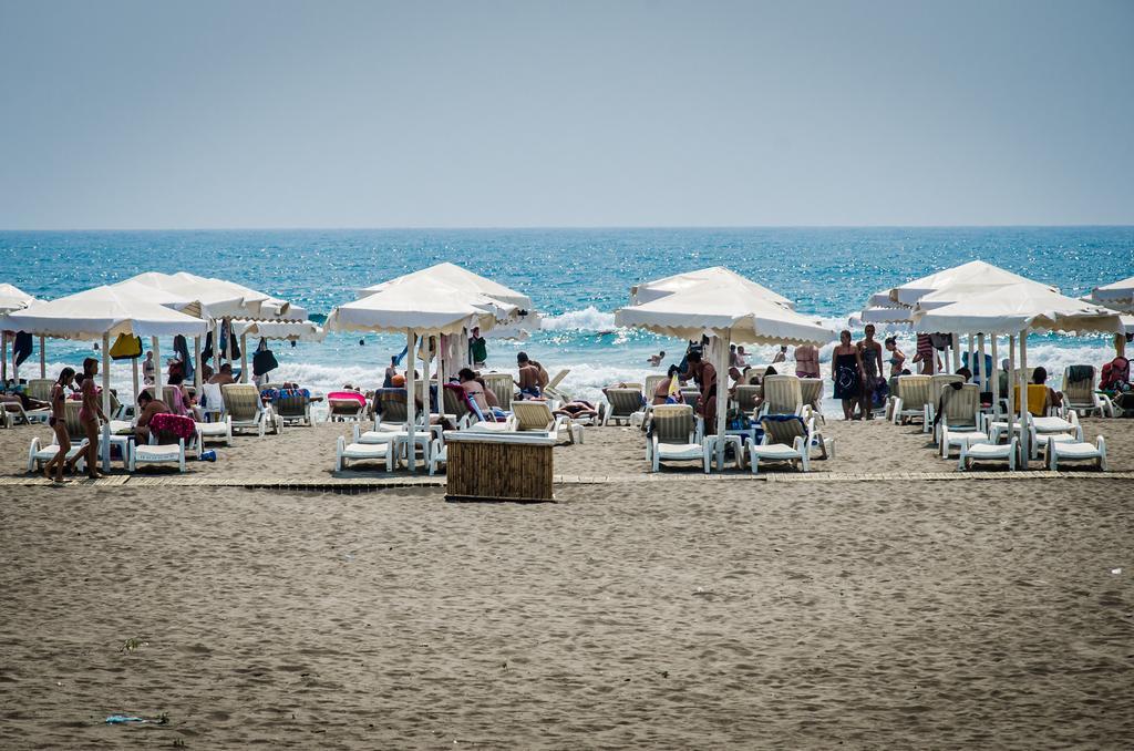 Hotel Htp Velika Plaza Ulcinj Chambre photo