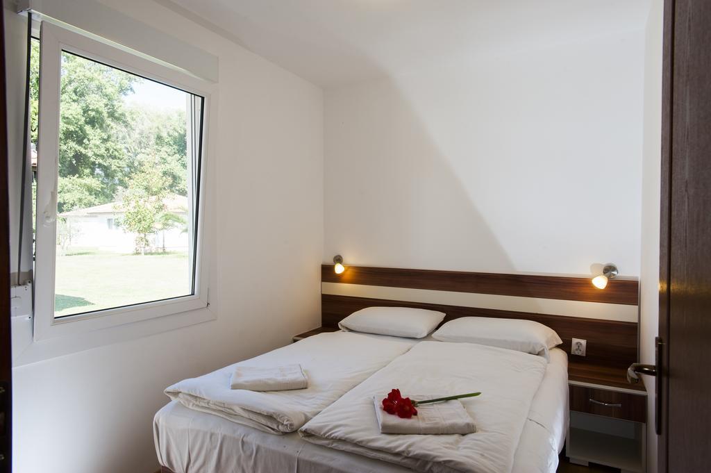 Hotel Htp Velika Plaza Ulcinj Chambre photo